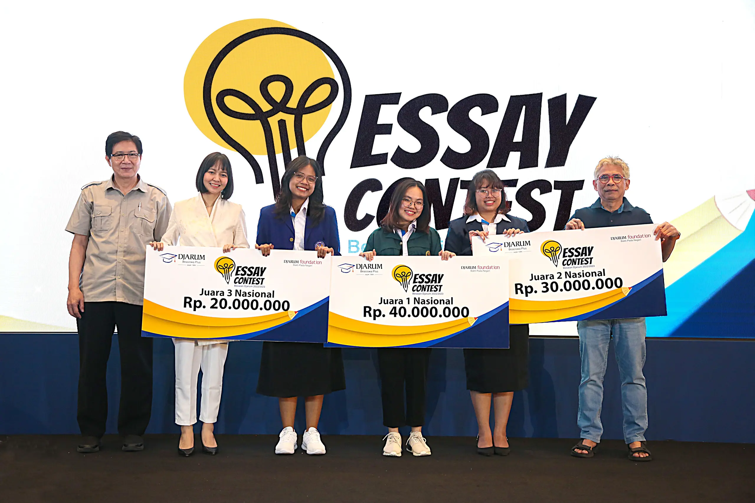 Isu Populasi Kucing Liar Antar Mahasiswi ITB Juara Essay Contest Beswan Djarum 2022/2023