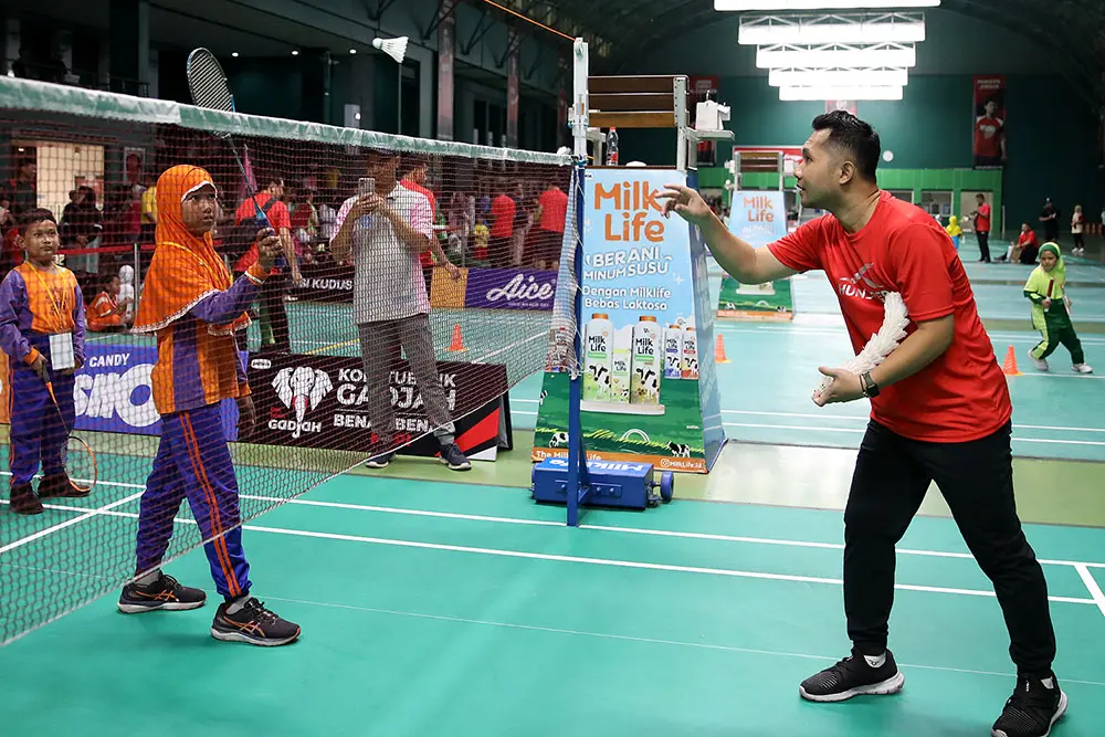 Antusiasme Ratusan Siswa SD dan MI di Kudus ikuti "Festival SenengMinton 2024"