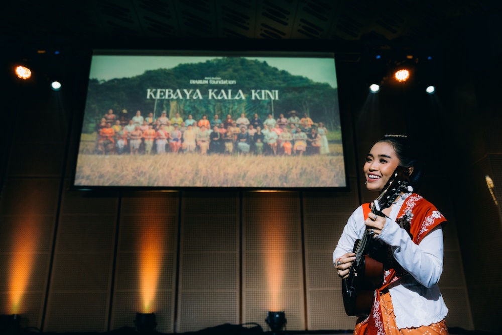 Kebaya Kala Kini, Angkat Kebaya Sebagai Identitas Perempuan Indonesia Dalam Karya Sinematografi