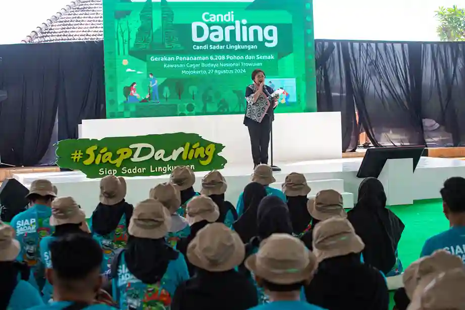 Siap Darling Ajak 150 Mahasiswa Tanam 6.208 Bibit Tanaman di Situs Trowulan